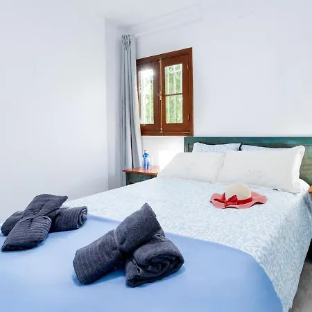 Apartmán Bright Flores 1l With Pool
